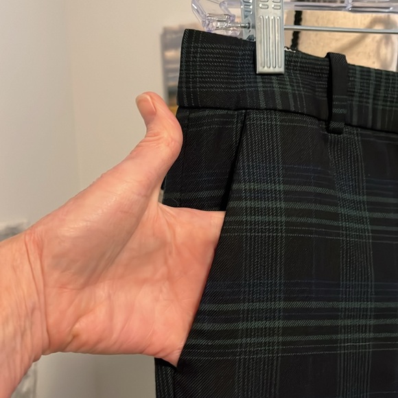 J. Crew Tartan Plaid Cropped Pants - Picture 5 of 12